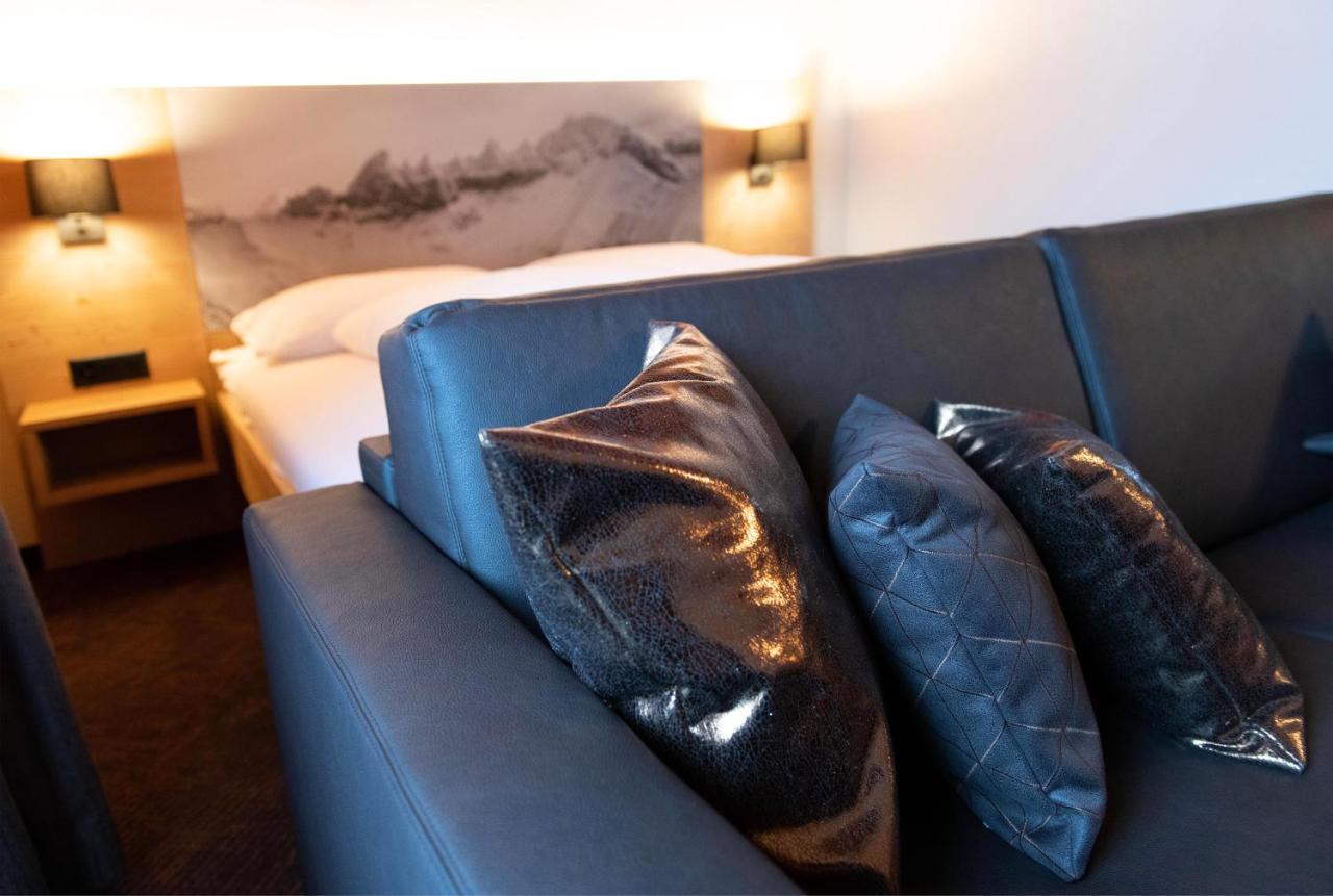 Hotel Bergfuehrer Elm Dış mekan fotoğraf